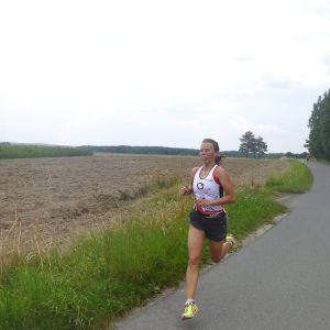 02-angela-kuehnlein-hochstrassenlauf-weisendorf-2014-02